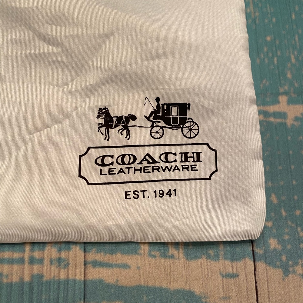Coach Leatherware White Storage Bag - Picture 3 of 11